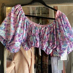 For love and lemons floral crop top